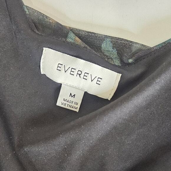 Evereve Jules Mesh Sleeveless Blouse Top Smocked Waist Size M Camo - Picture 7 of 8